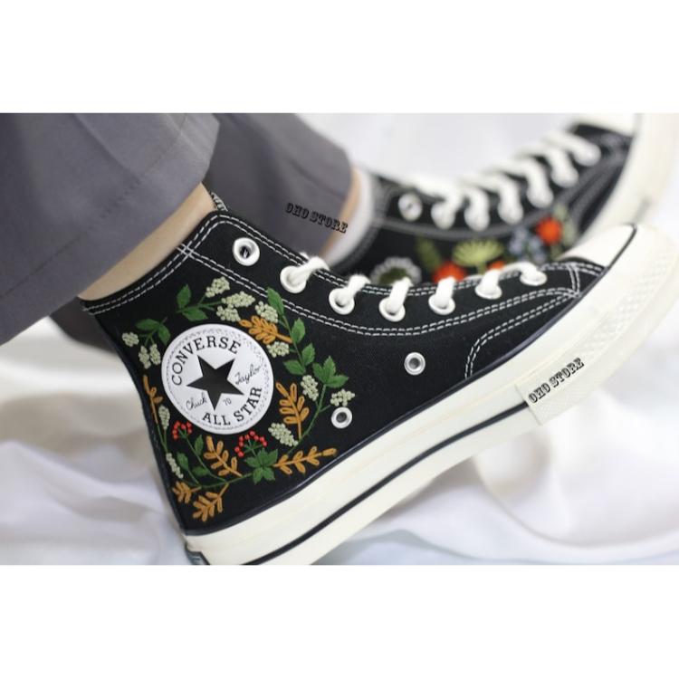 Embroidered converse, Custom Flower Embroidery, Custom Converse