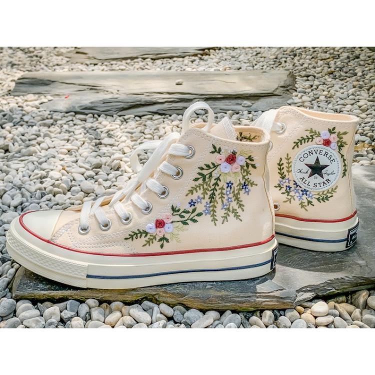 Embroidered Converse, Flower Converse, Converse High Tops Bouquet