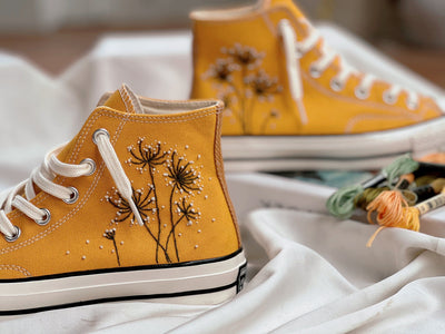 Embroidered Converse,Floral Converse,Custom Converse White Dandelion