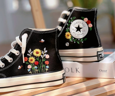 Embroidered Converse High Tops,Custom Converse Pet,Floral Converse