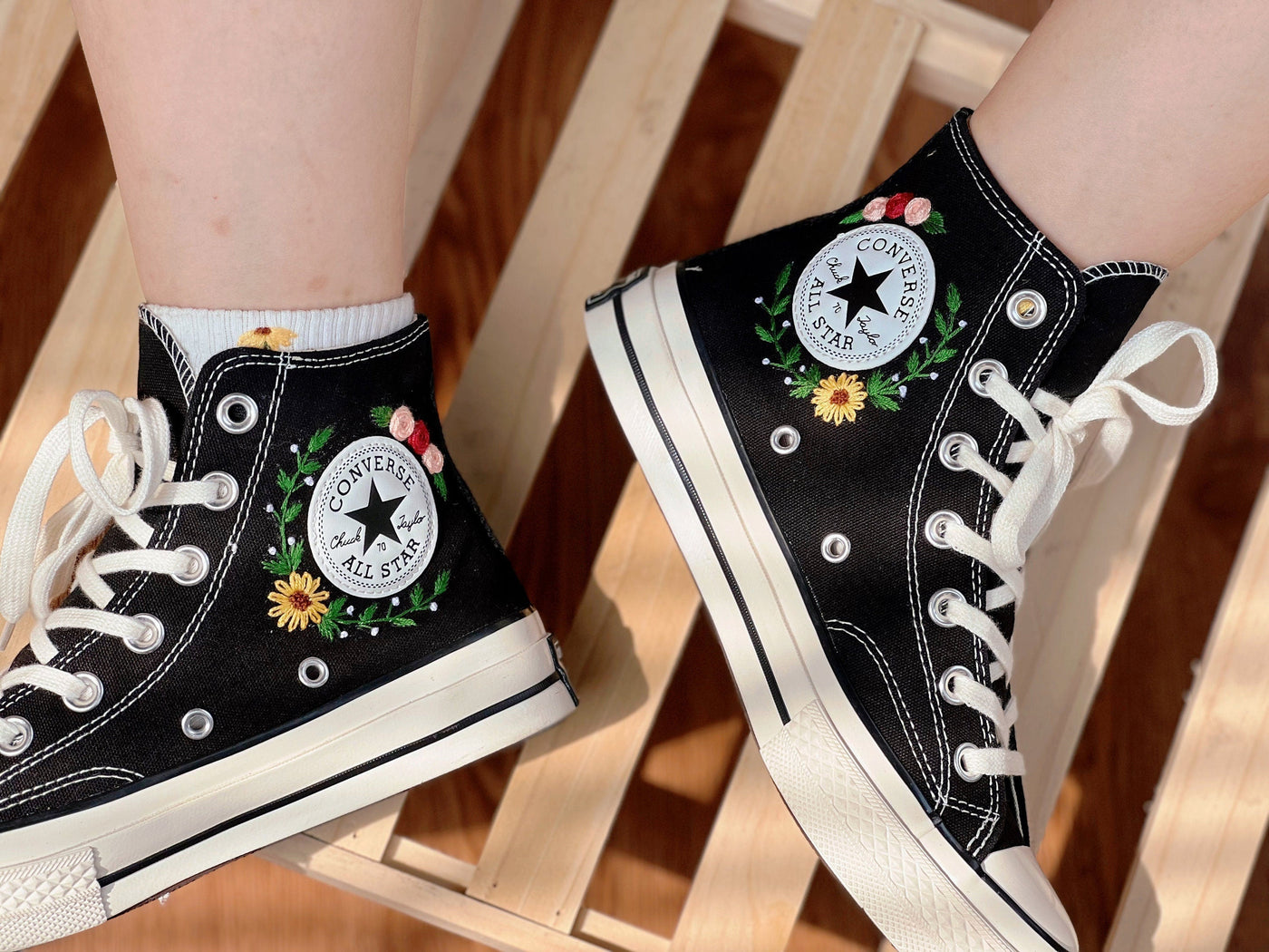 Embroidered Converse High Tops,Custom Converse Pet,Floral Converse
